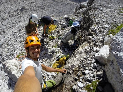 Dolomiti di Brenta, Castello di Vallesinella, Giorgio Pirovano, Nicola Castagna - Agrodolce, Castello di Vallesinella, Dolomiti di Brenta: Nicola Castagna, Sara Ongari e Giorgio Pirovano durante l'apertura