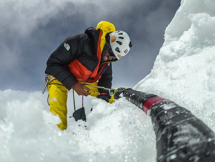 Hansjörg Auer, Lupghar Sar Solo Expedition - Hansjörg Auer making his solo ascent of Lupghar Sar