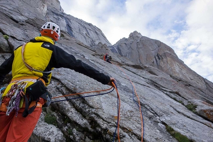 Tagas Valley, Karakorum, Nicolas Favresse, Mathieu Maynadier, Carlos Molina, Jean-Louis Wertz - Climbing the first routes in the Tagas Valley, Karakorum