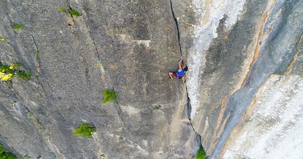 Arrampicata in Sardegna, Jerzu 40 - Jerzu 40, Sardegna: Tommaso Pansini su Endless.