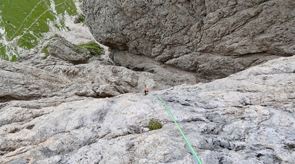 Grande Fermeda, Odle, Dolomiti, Aaron Moroder, Miran Mittermair - Durante l'apertura di Uein Line, Grande Fermeda, Odle (Aaron Moroder, Miran Mittermair 04/08/2018)