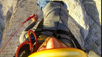 Marco Milanese Tre Cime di Lavaredo BASE jump - Marco Milanese Tre Cime di Lavaredo BASE jump