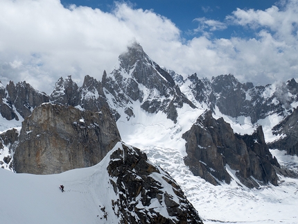New climbs on two Karakorum 6000ers