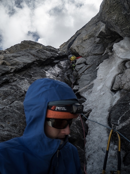 Karakorum, Pakistan, Nelson Neirinck, Jess Roskelley, Kurt Ross - Kondus valley: Kurt Ross belaying Jess Roskelley through mixed ground on the first ascent of Changi 2