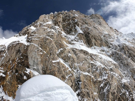 Latok I, Alexander Gukov, Sergey Glazunov - The North Ridge of Latok I