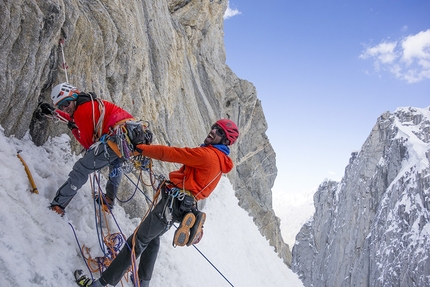 Thagas Valley, Karakorum, Nicolas Favresse, Mathieu Maynadier, Carlitos Molina, Jean-Louis Wertz - Thagas Valley, Karakorum