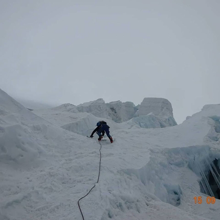 Huascaran Norte Peru, Tomas Franchini, Silvestro Franchini, Los Picos 6500 - Huascaran Norte Peru: Tomas Franchini and his brother Silvestro ascending the highest mountain in the country