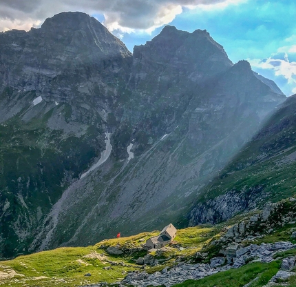 Via Alta Idra Ticino Svizzera - Via Alta Idra, il trekking in Ticino, Svizzera: Mezzodì