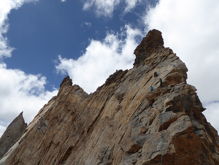 Chareze Ri North, Rangtik valley, India, Davide Limongi, Federico Martinelli, Enrico Mosetti, Federico Secchi, Luca Vallata - Chareze Ri North: close to the North Summit