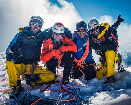Himalaya, Hansjörg Auer, Max Berger, Much Mayr, Guido Unterwurzacher  - Much Mayr, Max Berger, Guido Unterwurzacher and Hansjörg Auer on the summit of a previously unclimbed 6050m mountain in the Indian Himalaya on 5/10/2018