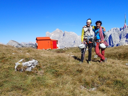 Pale di San Lucano, Dolomiti - Via Irene Prima Pala di San Lucano: Diego Toigo e Santiago Padrós, felici in cima