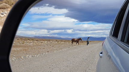 Patagonia Piedra Parada, Luca Giupponi, Rolando Larcher, Nicola Sartori - Verso Piedra Parada in Patagonia