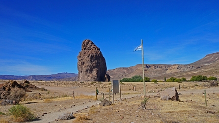 Patagonia Piedra Parada, Luca Giupponi, Rolando Larcher, Nicola Sartori - Piedra Parada in Patagonia, Argentina