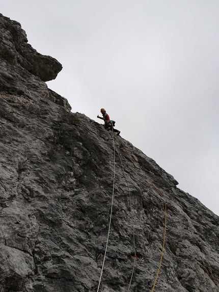 Marmarole, Dolomiti, arrampicata, Ruggero Corà, Diego Trevisan  - Monte Ciareido Ovest: durante la prima salita di Il Sogno di Rino