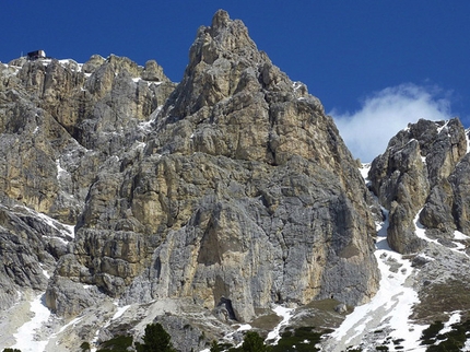 Piccolo Lagazuoi, sport climbing in the Dolomites