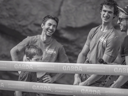 Champions Challenge, Arco, Adam Ondra, Stefano Ghisolfi - Stefano Ghisolfi, Adam Ondra and mc Simone Raina at the Arco Champions Challenge