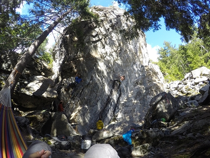 Crap de Tureglia: la bella piccola falesia in Alta Valtellina