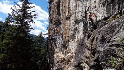 Crap della Tureglia - Crap de Tureglia: prime arrampicate dopo la chiodatura