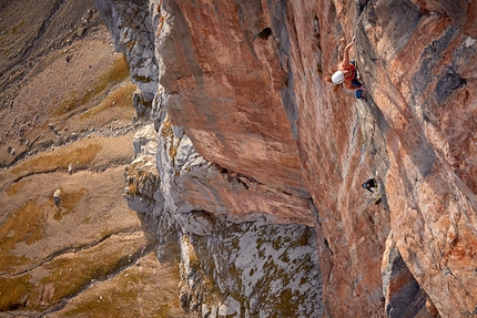 Barbara Zangerl repeats Sangre de Toro on Rote Wand in Austria