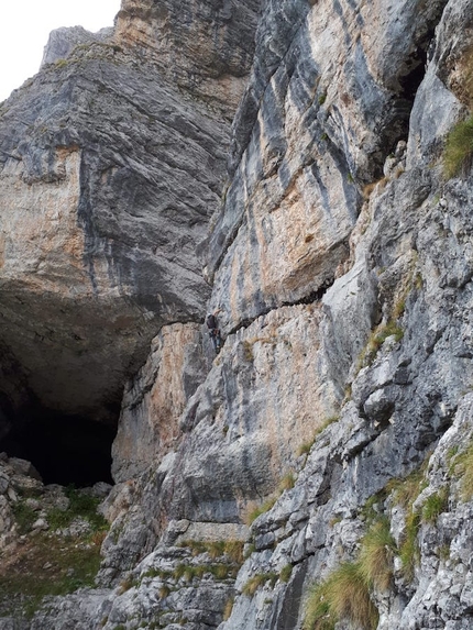 Cima Uomo, Val di Tovel, Val di Non - Cameltoe Cima Uomo, Val di Tovel (Alessandro Lucchi, Vincenzo Mascaro, Alessio Miori 10, 22/09/2018)