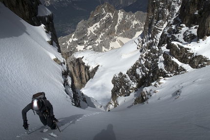 Croda Marcora, Sorapis, Dolomiti - Croda Marcora (Sorapis), Dolomiti: in salita (Francesco Vascellari, Marco Gasperin, Loris De Barba e Tiziano Canal)