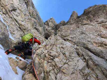 Gran Sasso d’Italia, inizia la stagione invernale con una nuova via alla Anticima Vetta Occidentale