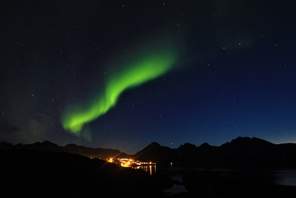 Asta Nunaat, Groenlandia, Andrea Ghitti, Fabio Olivari - Asta Nunaat Groenlandia: Aurora boreale a Tasiilaq