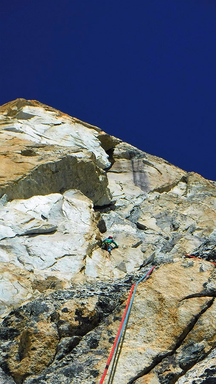 Langdung, Nepal, Himalaya, Jesús Ibarz, Edu Recio, Pablo Ruix - Langdung (6357m), Rolwaling Valley, Himalaya: Jesús Ibarz, Edu Recio and Pablo Ruix making the first ascent of Bihâna (Amanecer)