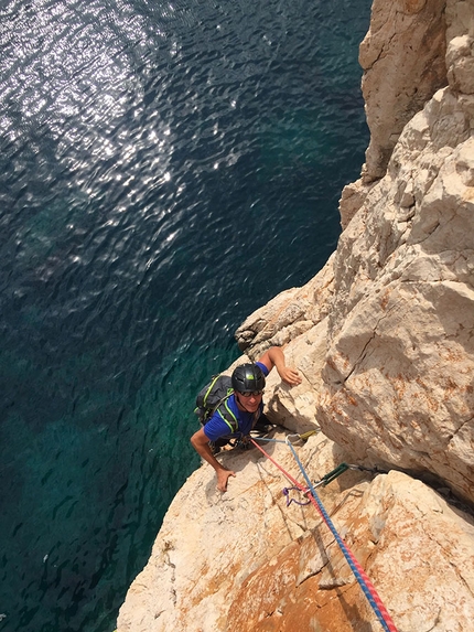 Isola di Tavolara Sardegna, Elisabetta Caserini - Follia, Isola di Tavolara Sardegna: Alessandro Clara sul prim tiroo