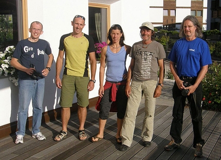 Karl Unterkircher Award 2010 - Karl Unterkircher Award 2010. The international Jury: Carlo Caccia (IBorderline), Rolando Larcher, Ines Papert, Hans Kammerlander e Volker Leuchsner (Klettern)