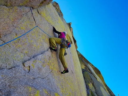 Arrampicata High Sierra USA, 4 in cordata. Di Alessandro Baù