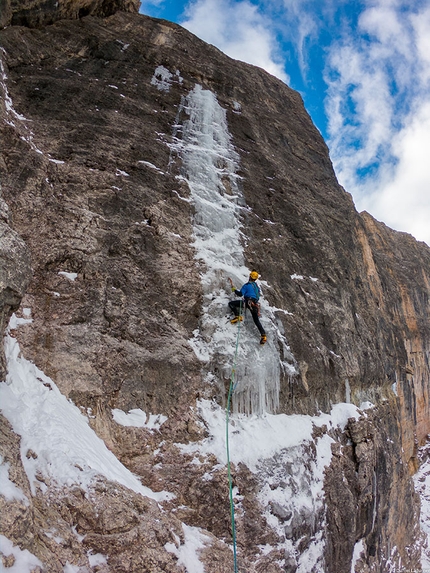 Langental, Dolomites, Daniel Ladurner, Hannes Lemayr - Hannes Lemayr climbing Airport in Val Lietres, Dolomites with Daniel Ladurner