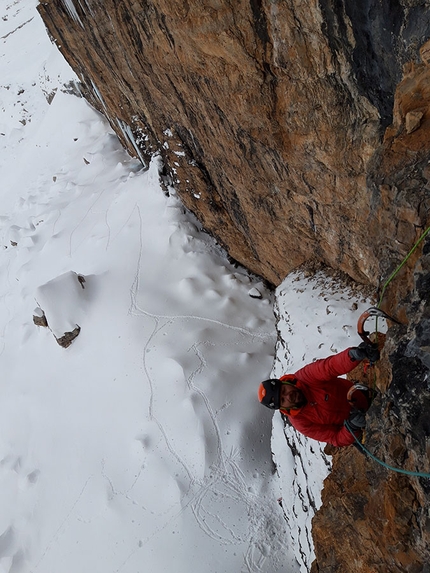 Cima Grostè, Dolomiti di Brenta, Mauro Mabboni, Jacopo Pellizzari - Siamo fuori dal Tunnel, Cima Grostè, Dolomiti di Brenta (Mauro Mabboni, Jacopo Pellizzari, 12/2018)