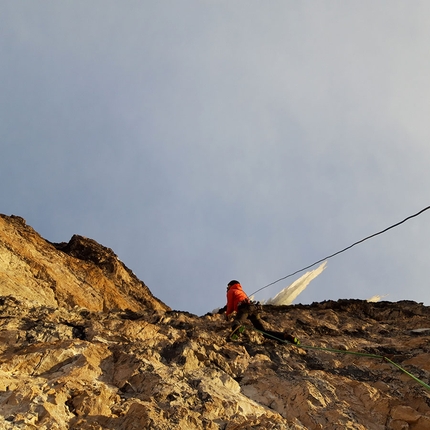 Cima Grostè, Brenta Dolomites, Mauro Mabboni, Jacopo Pellizzari - Siamo fuori dal Tunnel, Cima Grostè, Brenta Dolomites (Mauro Mabboni, Jacopo Pellizzari, 12/2018)