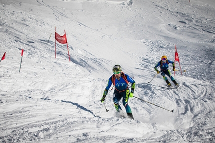 Campionati Italiani di scialpinismo 2018, Valtournenche - Robert Antonioli seguito da Michele Boscacci nello Sprint durante i Campionati Italiani di scialpinismo 2018 a Valtournenche 