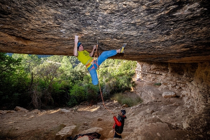 Iker Pou, Margalef - Iker Pou sending Artaburu at Margalef in December 2018, the hardest sport climb he has climbed so fa