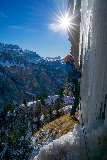 Langental, Sonnentanz, Dolomites, Daniel Ladurner, Hannes Lemayer - Hannes Lemayer making the first ascent of Sonnentanz, Langental, Dolomites