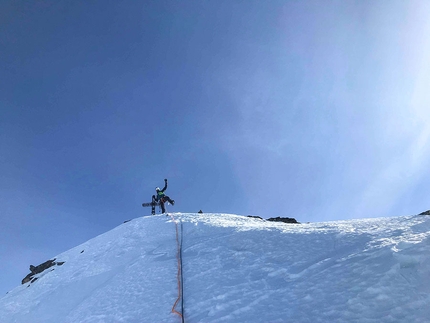 Corno Stella Dièdre Rouge first free winter ascent by Symon Welfringer and Xavier Cailhol