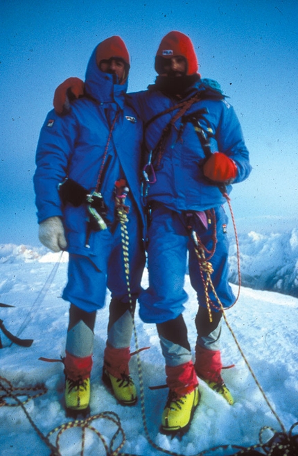 Enrico Rosso - Marco Forcatura ed Enrico Rosso sulla cima del Latok 3 - Karakorum 1988