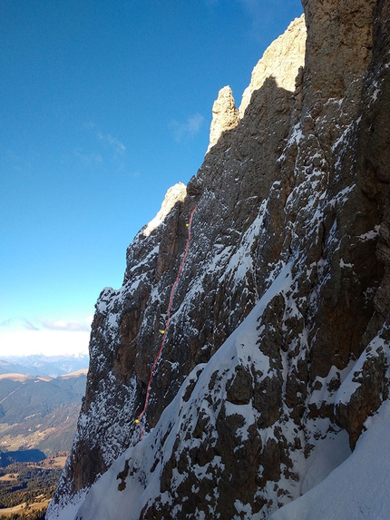 Langkofel Dolomites, Caddymania, Alessandro Baù, Giovanni Zaccaria - Caddymania, Langkofel Dolomites (Alessandro Baù, Giovanni Zaccaria 18/12/2018)