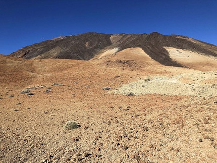 Tenerife arrampicare, Isole Canarie  - Paesaggio lunare a Tenerife, Isole Canarie 