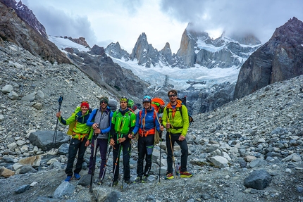 Patagonia parapendio, Aaron Durogati - Il gruppo che ha salito Aguja Saint Exupery in Patagonia: Aaron Durogati, Daniel Ladurner, Mirko Grasso, Jacopo Zezza, Edoardo Albrighi