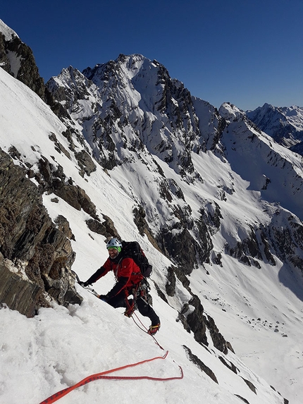 Pizzo Porola, Orobic Alps, Marco Birolini, Ennio Spiranelli - Making the first ascent of 80 Primavere, Pizzo Porola east face (Marco Birolini, Ennio Spiranelli 25/01/2019)