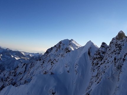 Pizzo Porola, Alpi Orobie, Marco Birolini, Ennio Spiranelli - Durante l'apertura di 80 Primavere, Pizzo Porola parete est (Marco Birolini, Ennio Spiranelli 25/01/2019)