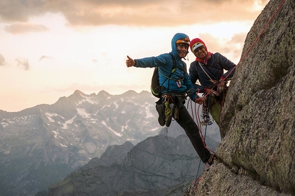 Diecimila anni, anno più, anno meno - Biologia dell’alpinista maschio - Silvia Petroni e Gianluca Puricelli in Val di Mello, sulla Nusdeo-Taldo al Picco Luigi Amedeo