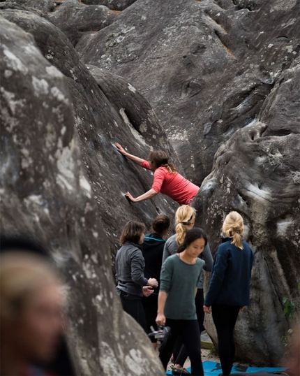 Fontainebleau - Durante il primo Women's Bouldering Festival a Fontainebleau, settembre 2018