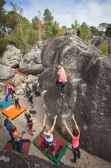 Fontainebleau - Durante il primo Women's Bouldering Festival a Fontainebleau, settembre 2018