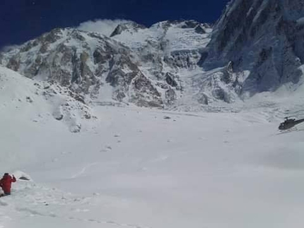 Nanga Parbat: Alex Txikon's team starts search for Daniele Nardi and Tom Ballard