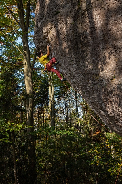 Filippo Manca - Filippo Manca su Slimline 8a+, Frankenjura, Germania