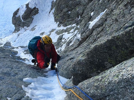 Aiguille de la Brenva, Mont Blanc, Ezio Marlier, Gianpaolo Ducly - Million Reasons, Aiguille de la Brenva, Monte Bianco (Gianpaolo Ducly, Ezio Marlier 12/2018)